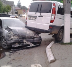 Три жахливі аварії у Чернівцях та області: є загиблі