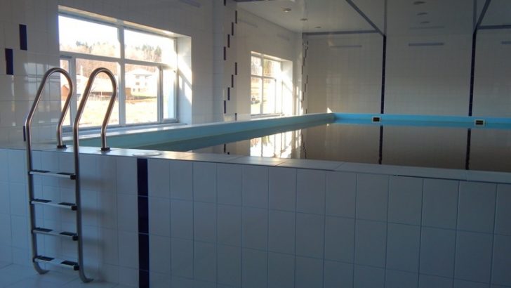 У школі в Чернівецькій області – уроки з плавання