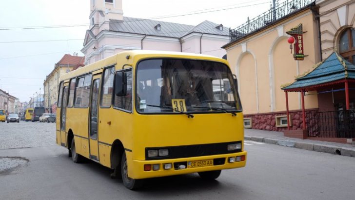 У Чернівцях 13 травня змінять рух тролейбусів та маршруток