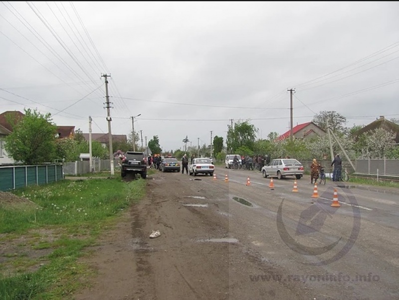 У Чернівецькій області водій позашляховика на смерть збив 14-річного велосипедиста