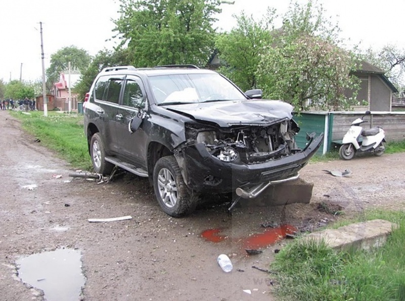 У Чернівецькій області водій позашляховика на смерть збив 14-річного велосипедиста