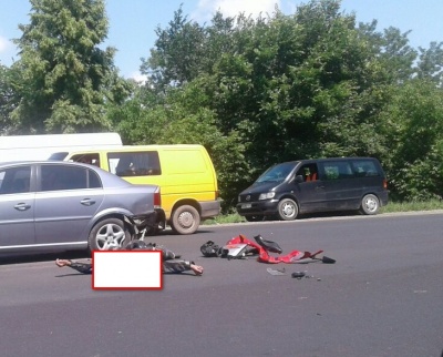 У лікарні помер мотоцикліст, який минулого тижня потрапив у ДТП у Чернівецькій області