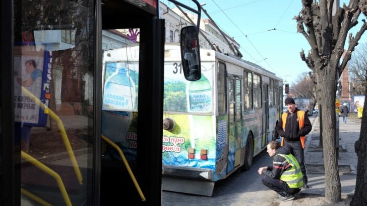 У Чернівцях проїзд у тролейбусах для учнів та студентів коштуватиме гривню