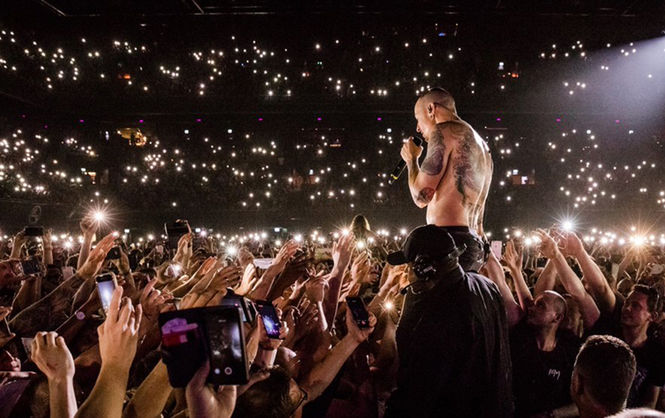 Чернівчан запрошують на вечір вшанування пам’яті соліста гурту Linkin Park