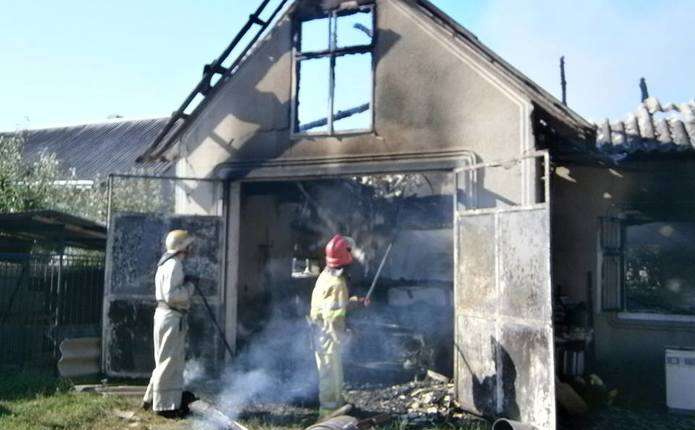 У Чернівецькій області чоловік підпалив свій будинок і вчинив самогубство