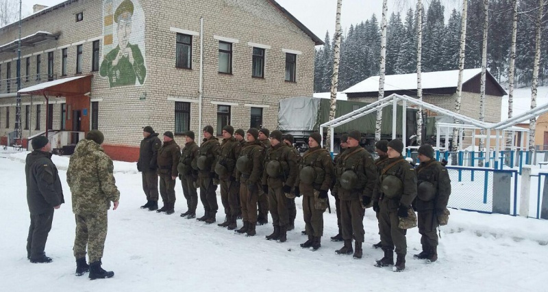 У рамках профілактичних заходів «Січень 2018» на Буковину прибули декілька десятків військових Нацгвардії з Прикарпаття.
