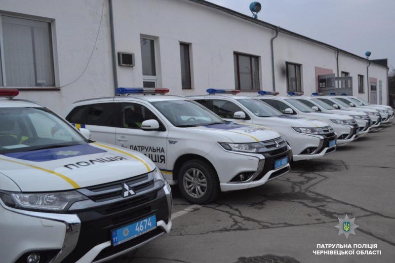 Поліція розпочала патрулювання на автошляхах Чернівецької області 