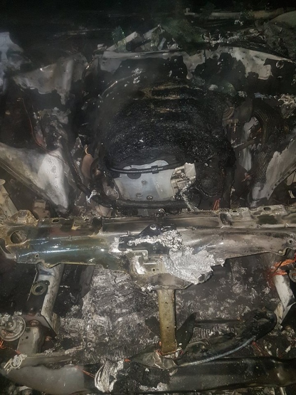 Авто, яке вночі згоріло у Чернівцях, належить активісту "СтопКору"Авто, яке вночі згоріло у Чернівцях, належить активісту "СтопКору"