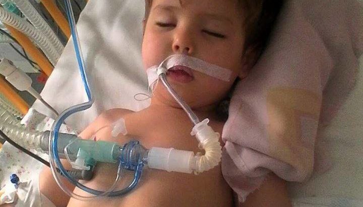 У Чернівецькій області хлопчик впав в кому після лікування у ЦРЛ