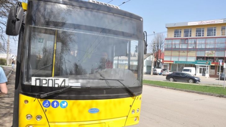 Перший тролейбусний рейс до Садгори для пасажирів – безкоштовний