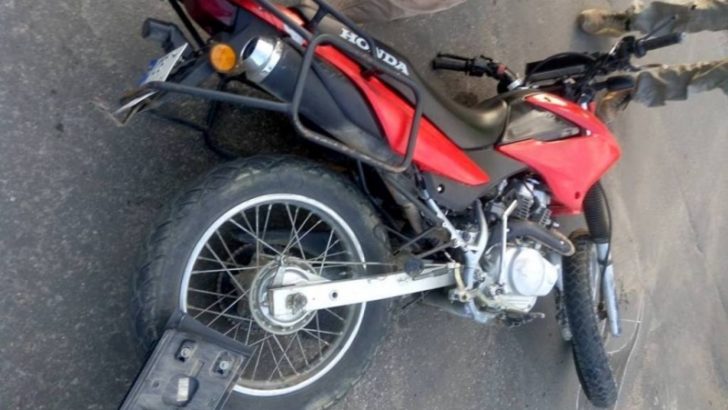 У Чернівцях водій джипа збив мотоцикліста і втік з місця ДТП