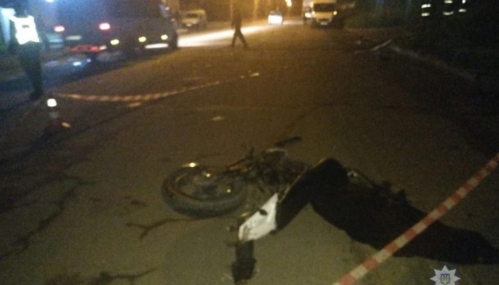 У Чернівцях сталася смертельна ДТП: загинув 29-річний мотоцикліст
