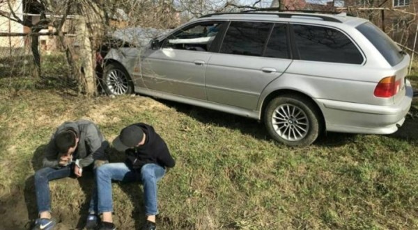 У Чернівцях оштрафували чоловіка за напад на поліціянтку