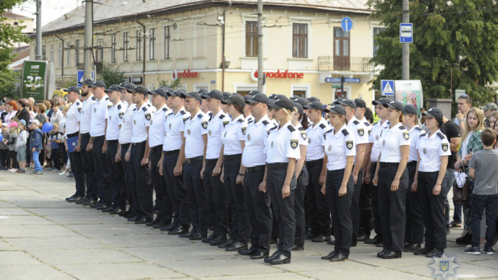 53 поліцейських Чернівецької області склали присягу на вірність українському народу