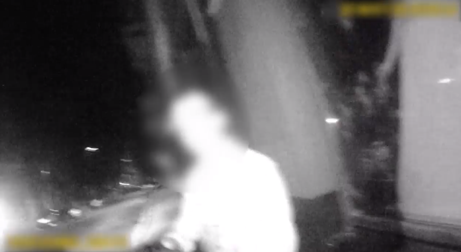 У Чернівцях патрульні знову затримали п'яного суддю-втікача (відео)