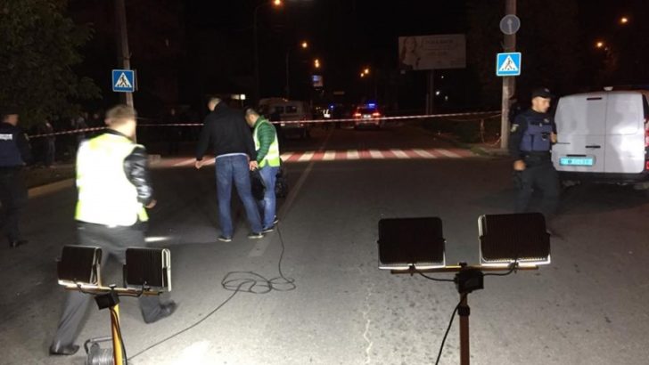 У прокуратурі Буковини повідомили деталі нічної ДТП з поліцейським авто