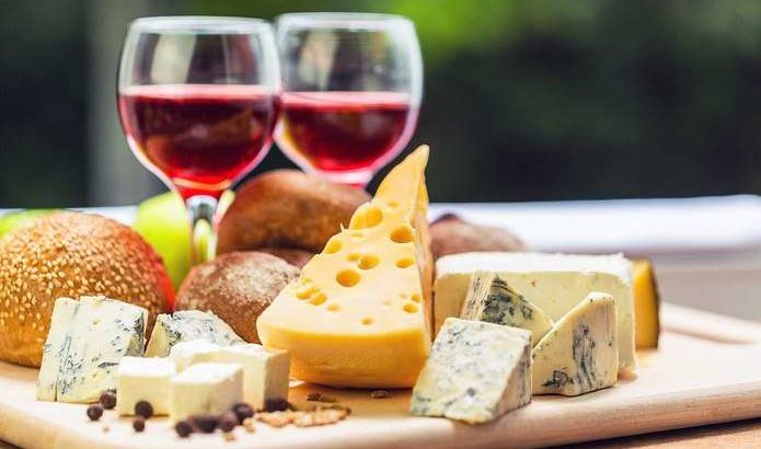 У Чернівцях вперше проведуть фестиваль сиру та вина